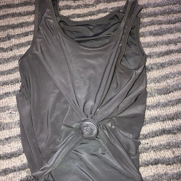 Onzie Tops - Onzie flow workout top Onzie Tops - Onzie flow workout top